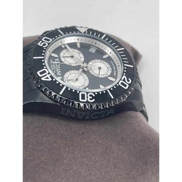 Invicta Pro Diver Men Black Wristwatch 26852 watch - Picture 2 of 5